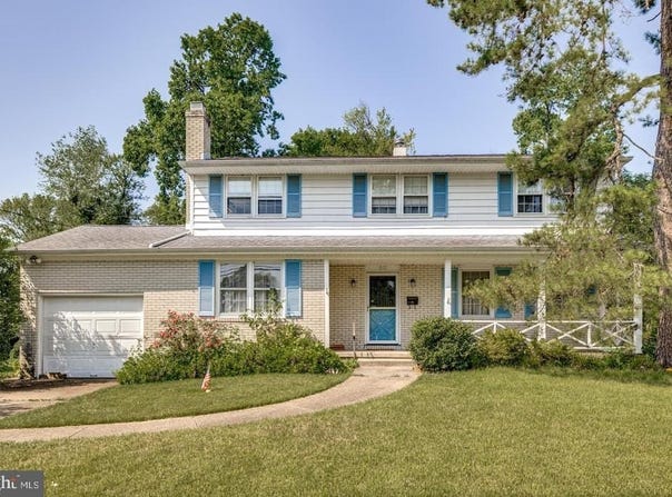 212 WALT WHITMAN BOULEVARD, CHERRY HILL, NJ 08003
