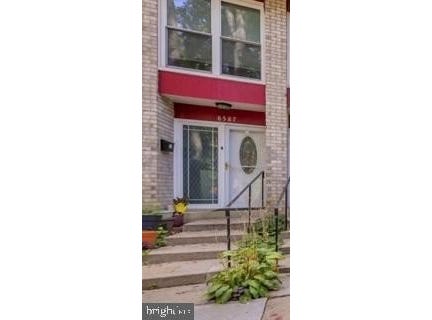 8587 SEASONS Way, LANHAM, MD 20706