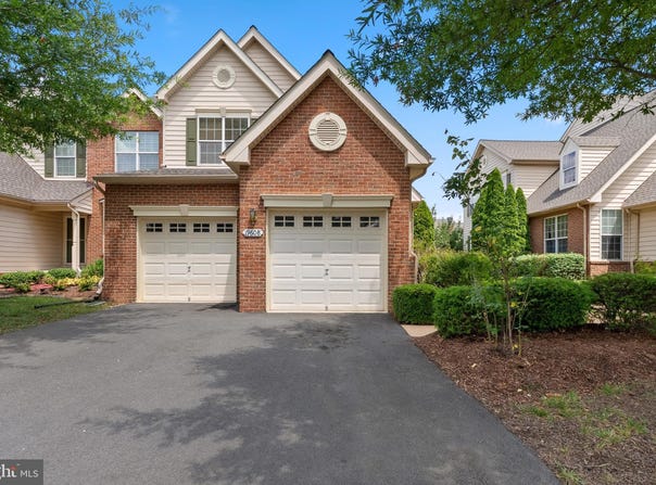 19608 EDGEMONT SQUARE, ASHBURN, VA 20147