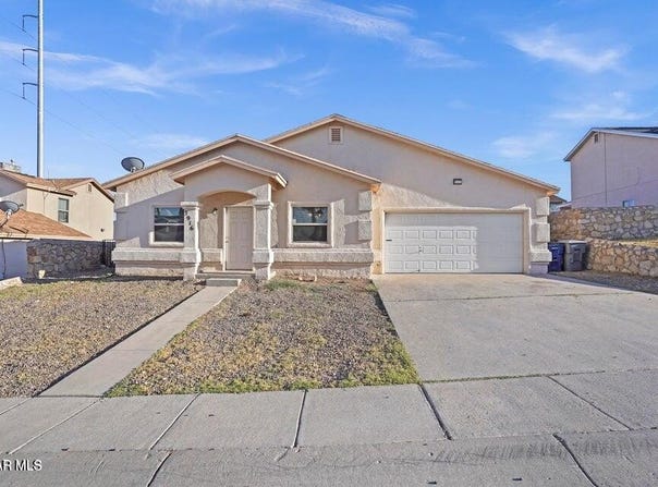 3916 Stargazer Court, El Paso, TX 79904