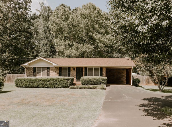 3701 Fayetteville, Griffin, GA 30223