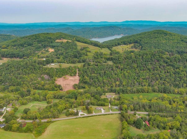 2086 Hickory Valley Rd., Maynardville, TN 37807