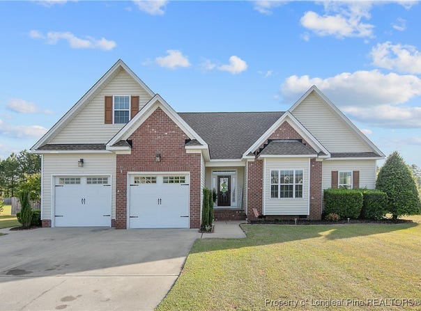 2047 Teesdale Drive, Hope Mills, NC 28348