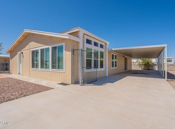 288 S SILVER Drive, Apache Junction, AZ 85120