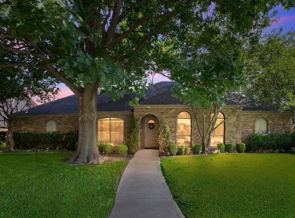 227 Meadowlark Lane, Duncanville, TX 75137