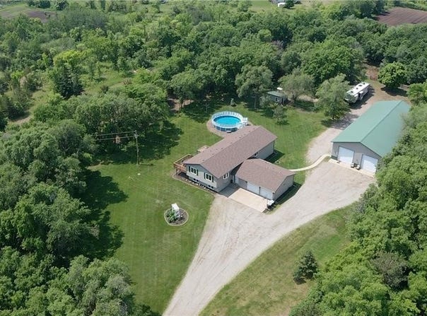 26080 104th Street NW, Livonia Twp, MN 55398