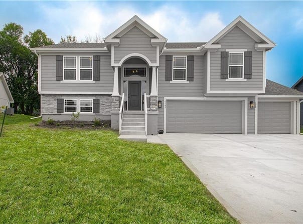 1103 Noah Lane, Kearney, MO 64060