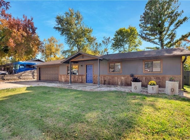 610 10th ST, Bentonville, AR 72712 House for Sale - realestate.com.au