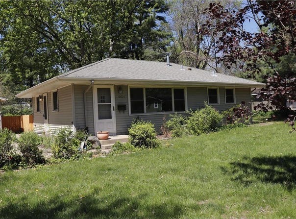 10424 Washburn Avenue S, Bloomington, MN 55431