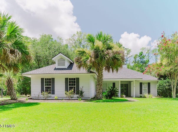 34 Chechessee Bluff Circle, Okatie, SC 29909