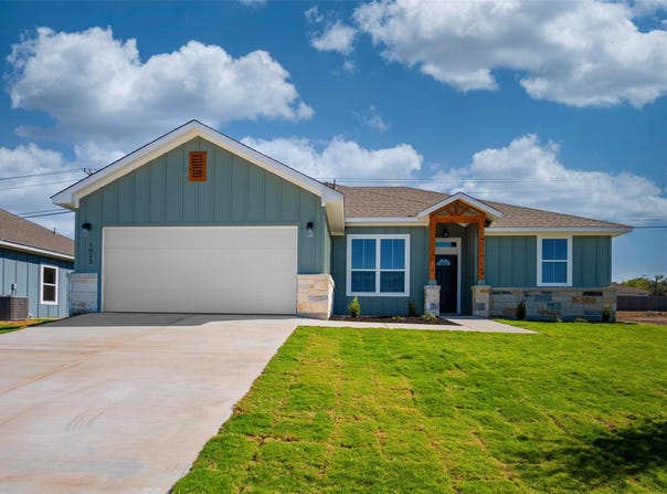 1013 Lago Azul LN, Temple, TX 76504