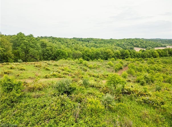 Barkley Road, Uhrichsville, OH 44683