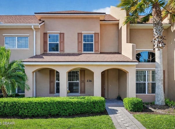 236 N Airport Road, New Smyrna Beach, FL 32168