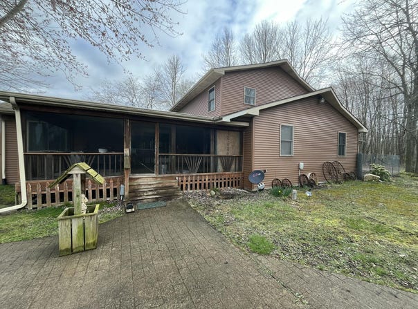 34722 36th Avenue, Paw Paw, MI 49079