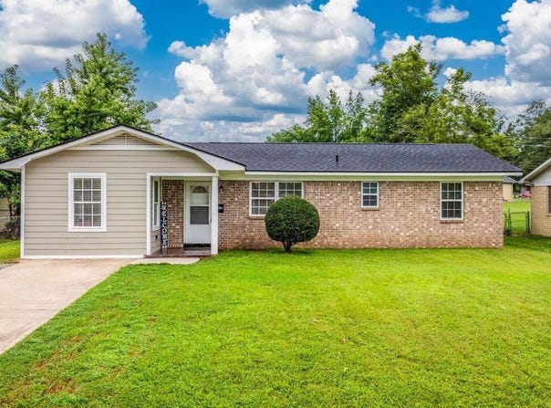 1204 Eastview Drive, Jacksonville, AR 72076
