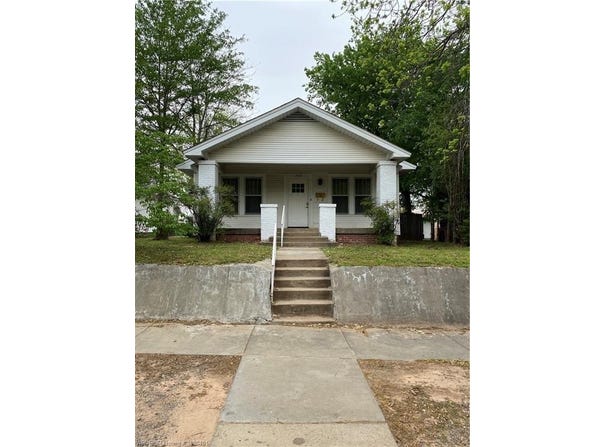 1020  S 16th  ST, Fort Smith, AR 72901