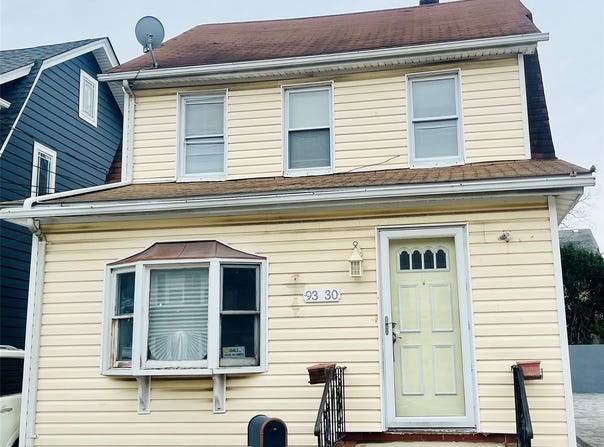 93-30 246th Street, Bellerose Terrace, NY 11001