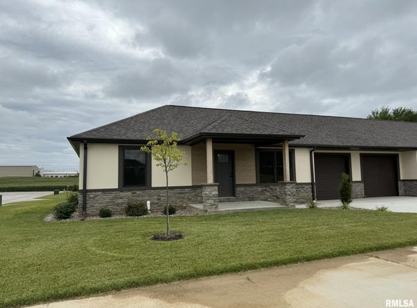 2829 N 23RD Street, Quincy, IL 62305