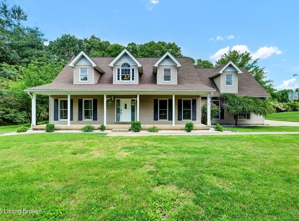 200 Blue Bird Ct, Mt Washington, KY 40047