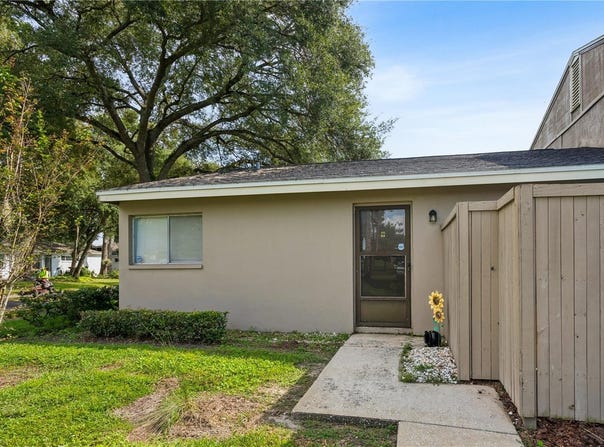 7920 N TANGERINE Drive, TEMPLE TERRACE, FL 33637