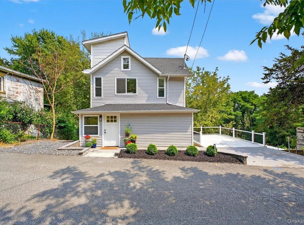 206 Willow Street, Kingston, NY 12401