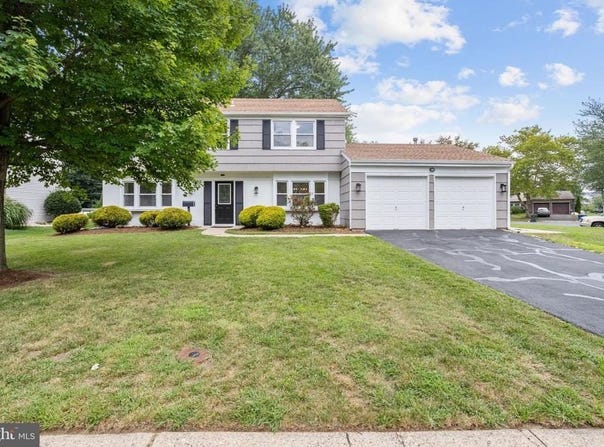 36 NEVADA LANE, WILLINGBORO, NJ 08046