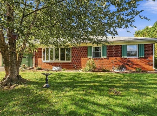 3071 Mosser Drive, South Whitehall Twp, PA 18103