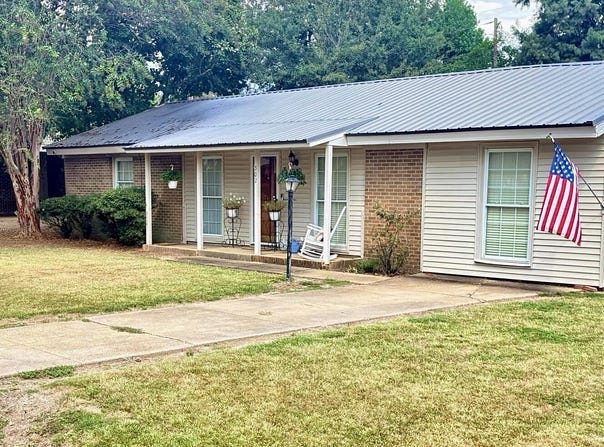 502 Kelli Avenue, Belzoni, MS 39038