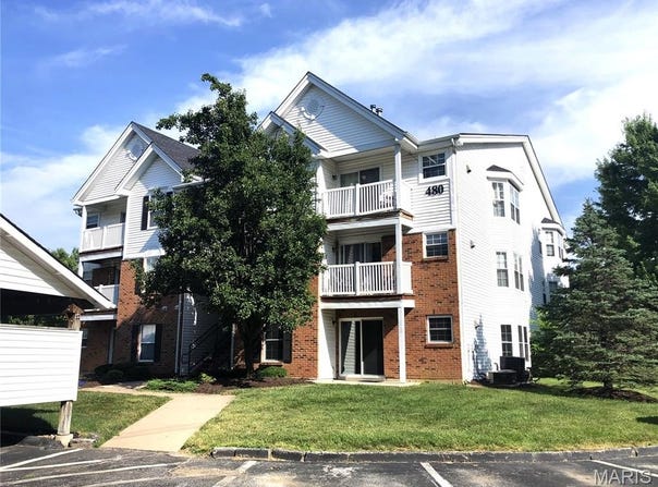 480 Benton Drive, St Peters, MO 63376