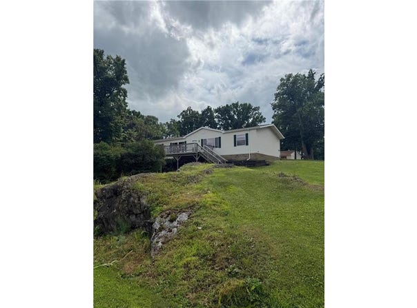 103 W 4th Street, Randall, MN 56475