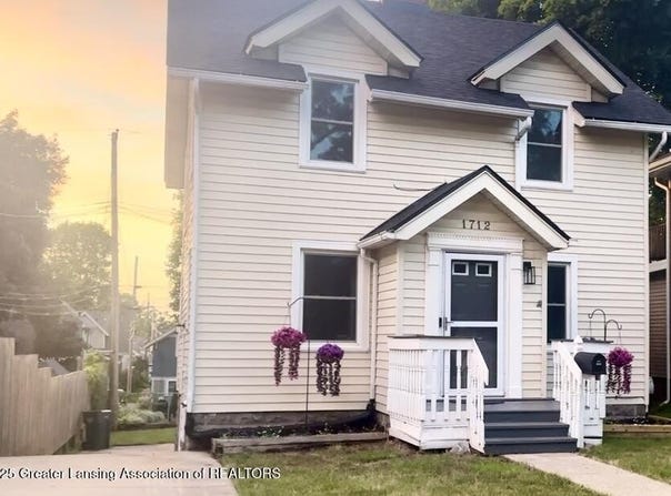 1712 Osborn Road, Lansing, MI 48915