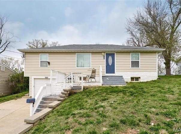 595 Cap Au Gris Street, Troy, MO 63379