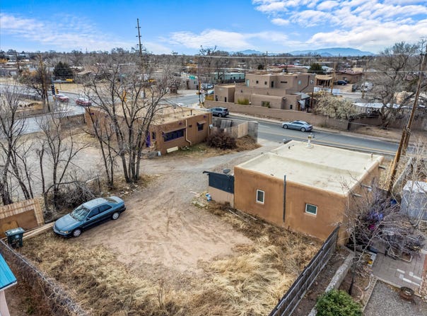 1217 Agua Fria Street, Santa Fe, NM 87501