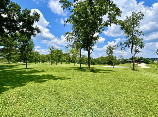 E-2 & F Tracts Country Club Estates, Somerset, KY 42503