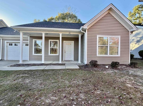 211 Gates Drive, Lexington, SC 29072