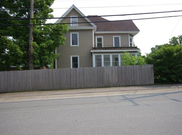 125 Grove Street, Bangor, ME 04401