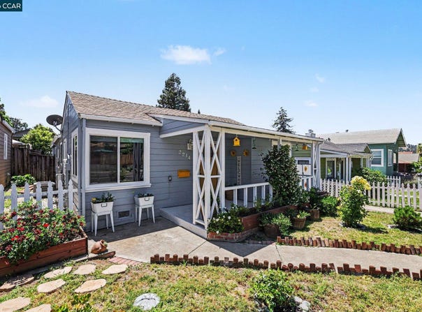 2214 Pacheco Blvd, Martinez, CA 94553
