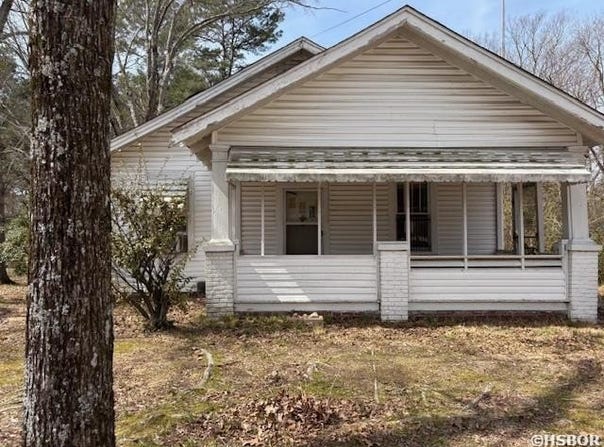 705 N HYATT Street, Monticello, AR 71855