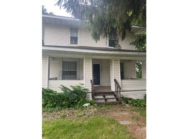 122 W 4th Street, Wellsburg, IA 50680