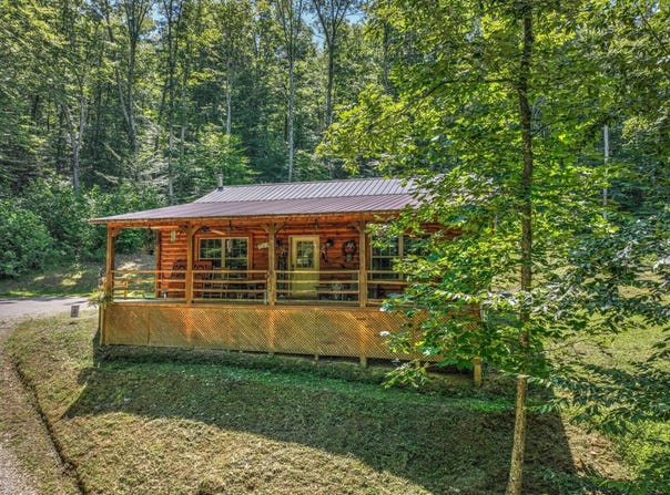 1630 Lower Hatcher Creek Road, Stanton, KY 40380