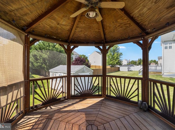 1020 CHAFF WAY, LA PLATA, MD 20646