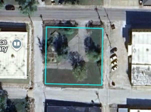 120 W Water Street, Mt Vernon, MO 65712