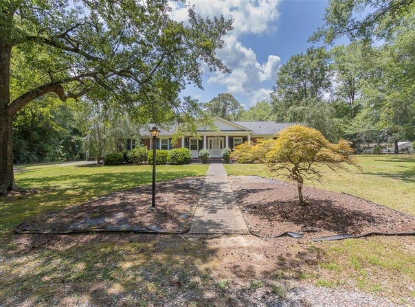 709 Brown Avenue, Belton, SC 29627