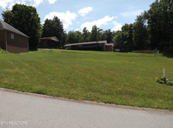 Cromwell St lot: 14, Harrogate, TN 37752