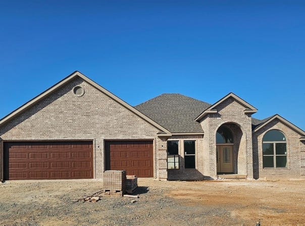520 Corondelet Lane, Maumelle, AR 72113
