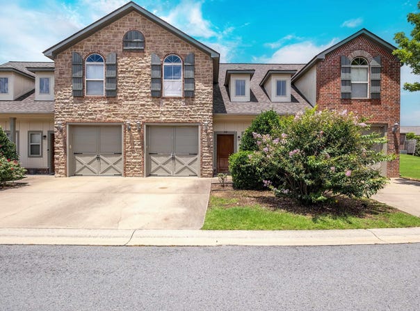 303 Tuscany, Maumelle, AR 72113