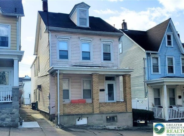374 Nesquehoning Street, Easton, PA 18042