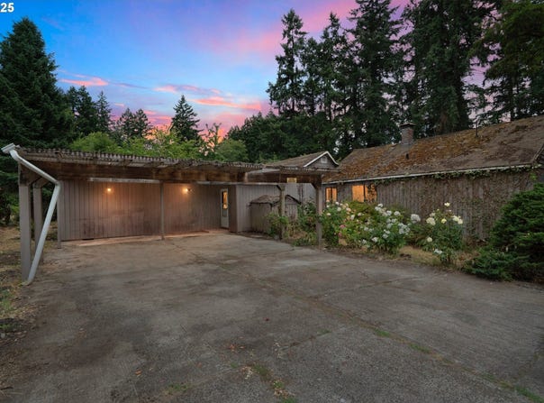 322 NE 43RD AVE, Hillsboro, OR 97124