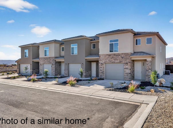 322 N 3210 W, Hurricane, UT 84737
