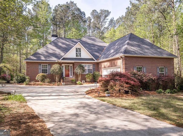 115 Crystal Creek, Hull, GA 30646